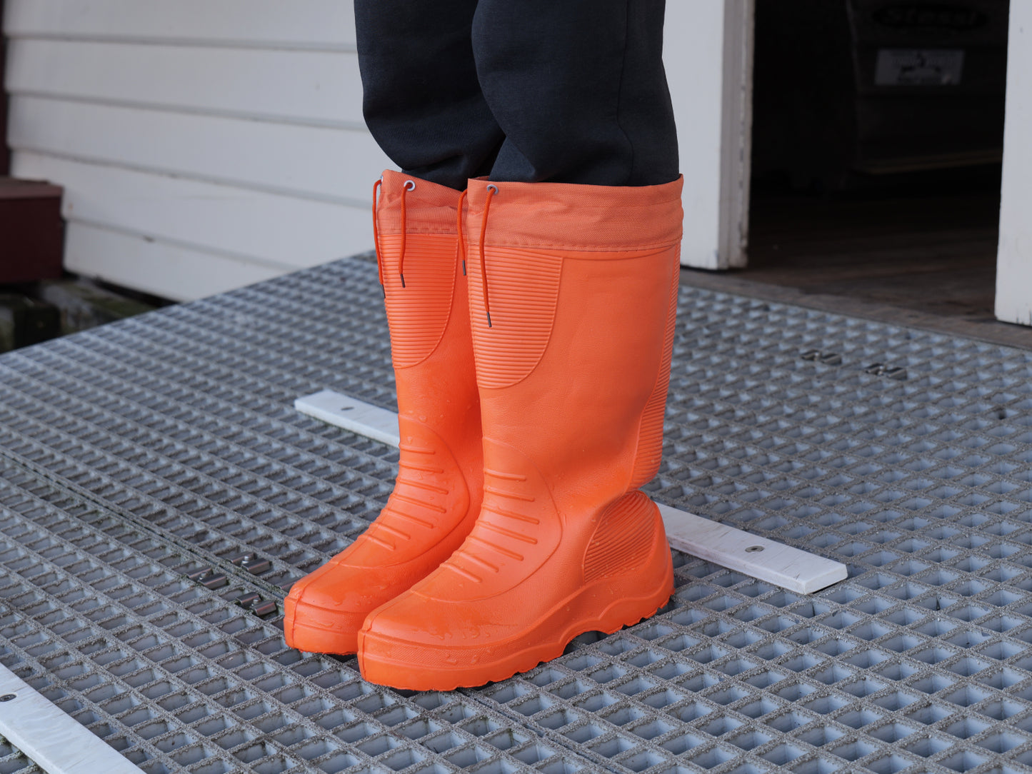 Fleece-Lined Waterproof Boots